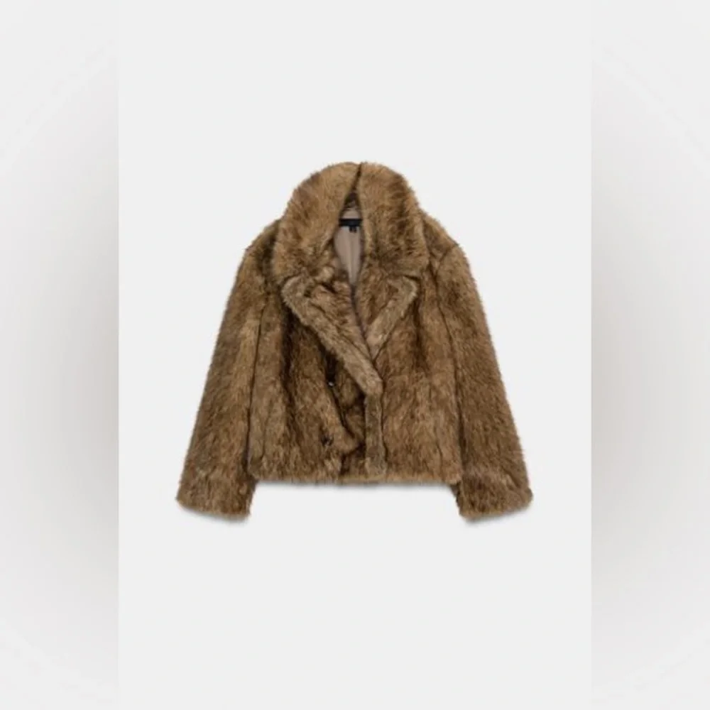 ZARA SHORT FAUX FUR - Picture 6 of 10